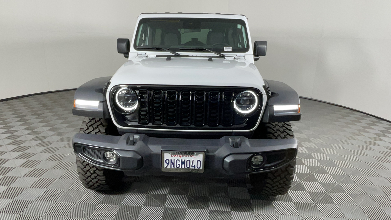 2024 Jeep Wrangler Willys 9