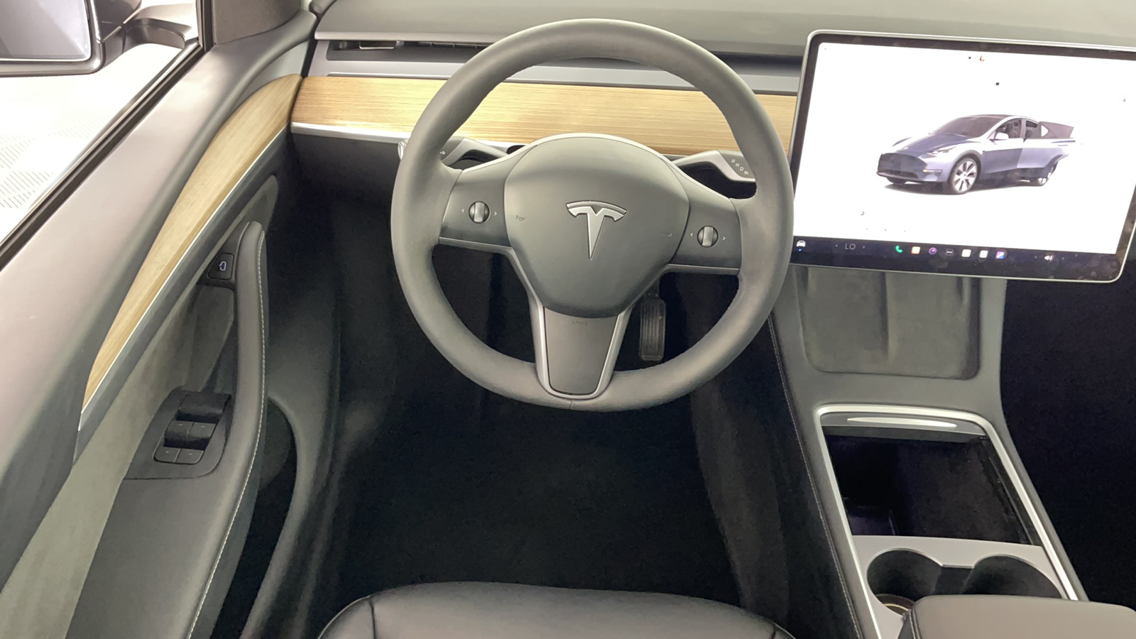 2023 Tesla Model Y Long Range 14