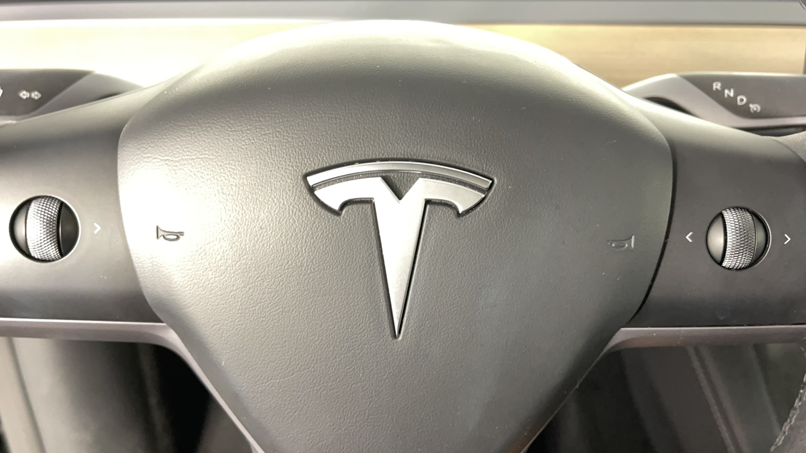 2023 Tesla Model Y Long Range 24