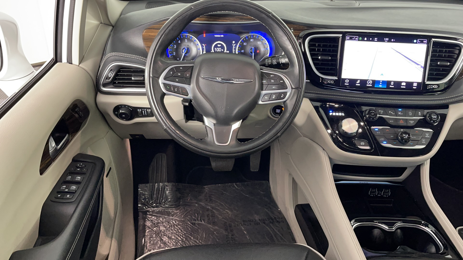 2022 Chrysler Pacifica Limited 14