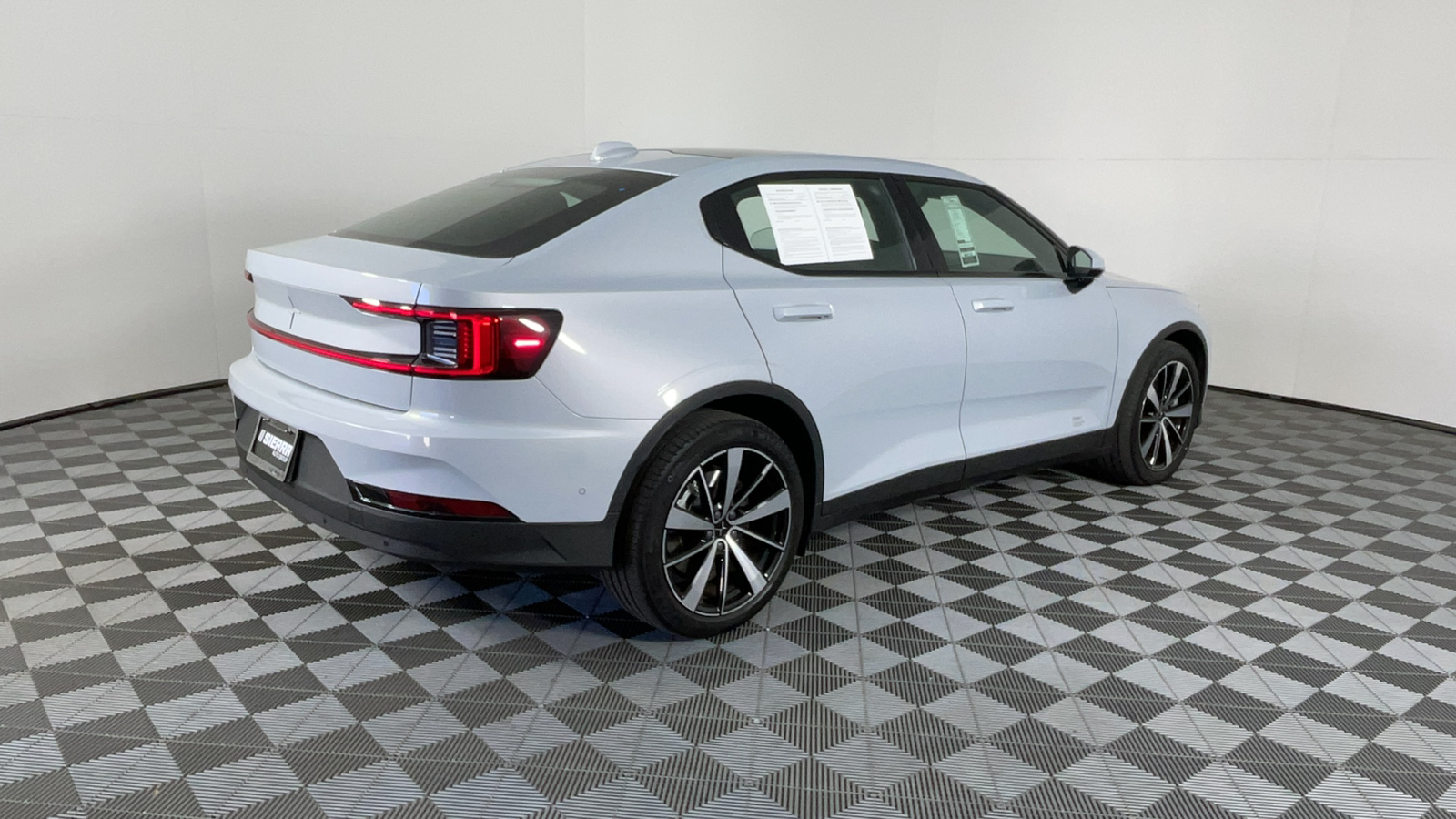 2021 Polestar 2 Launch Edition 4