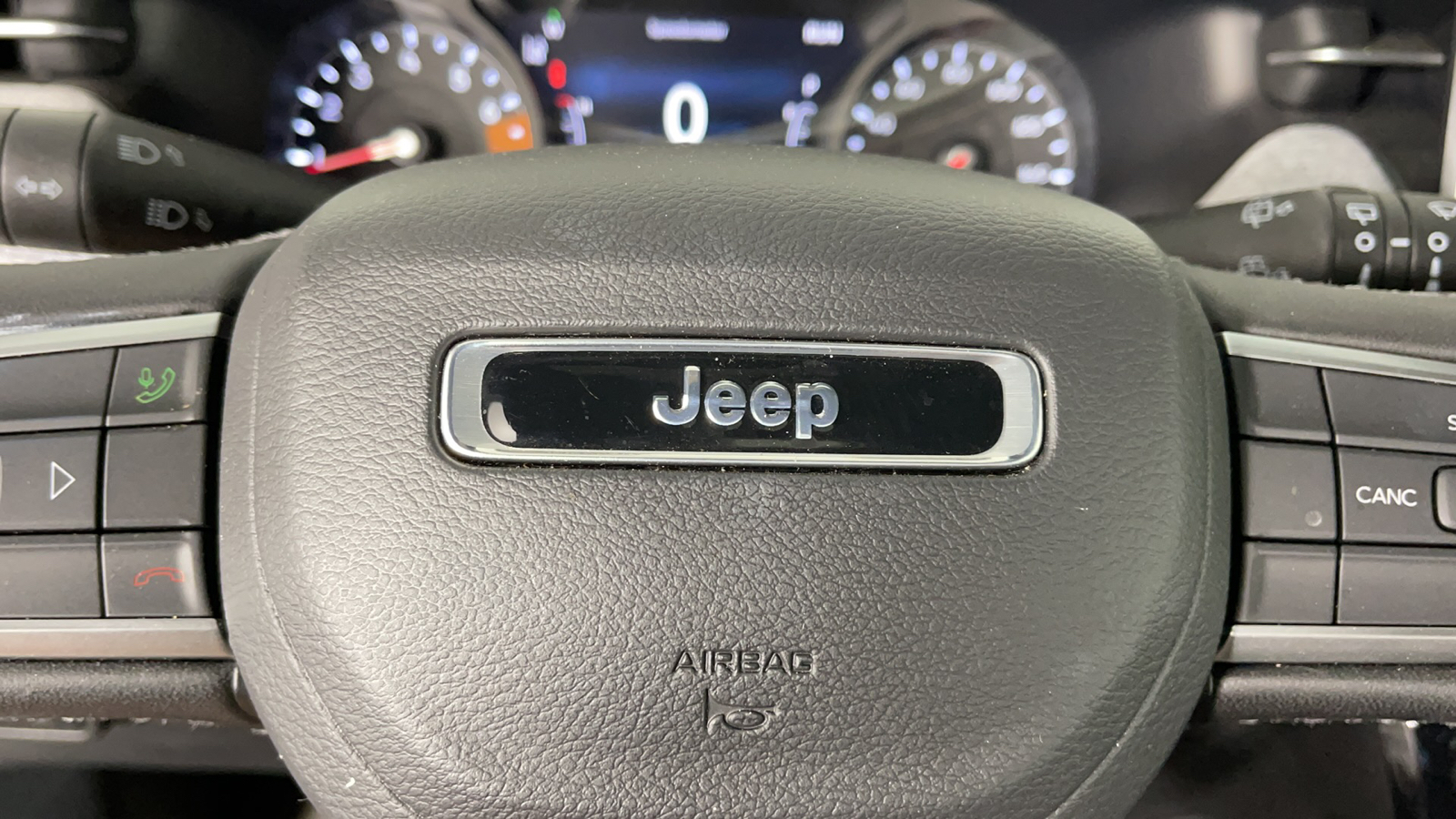 2024 Jeep Compass Latitude 26