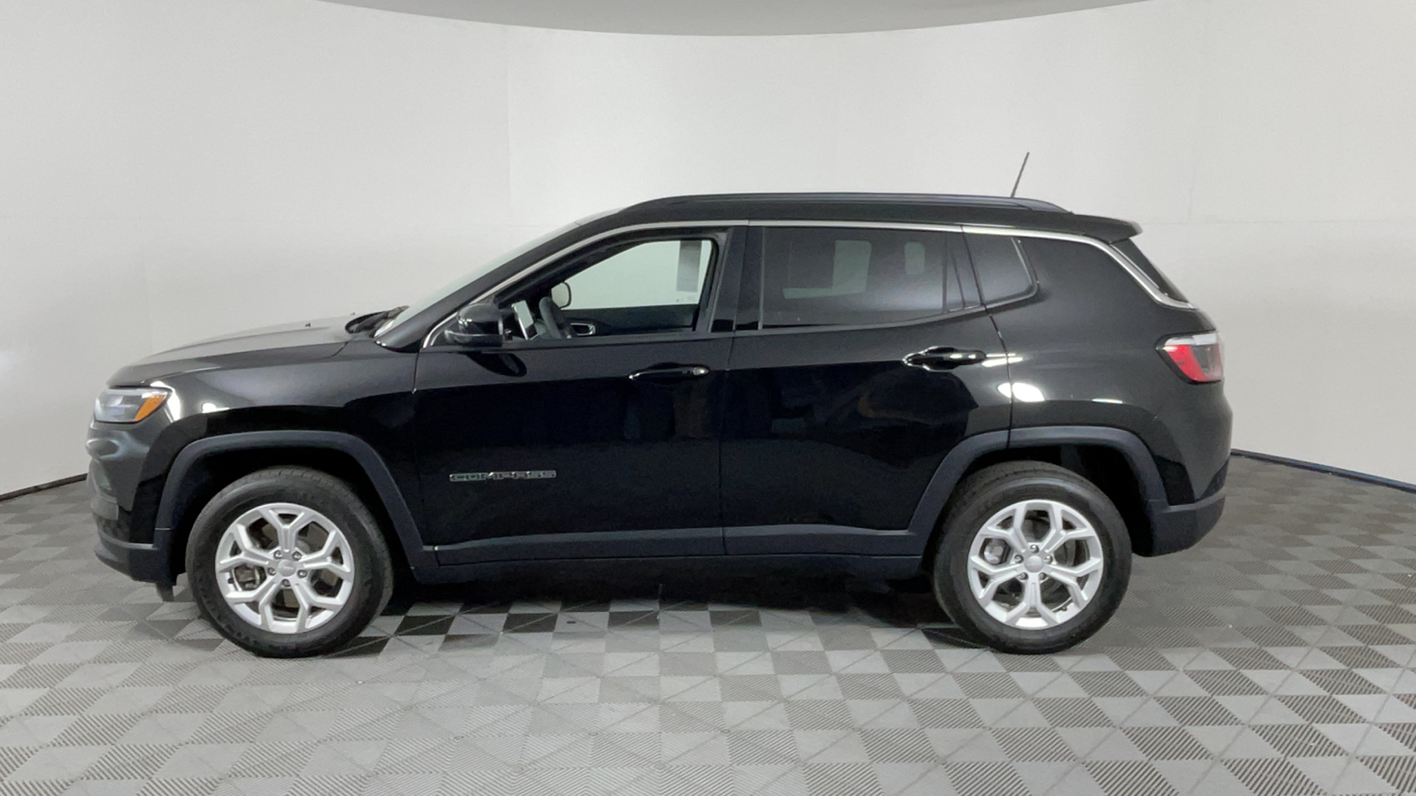 2024 Jeep Compass Latitude 7