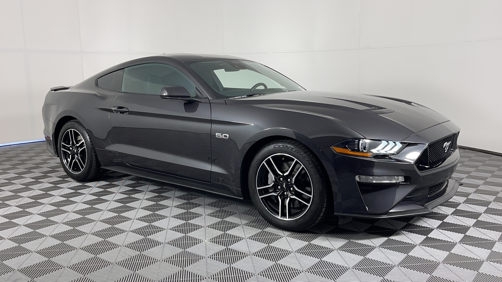 2022 Ford Mustang GT 1