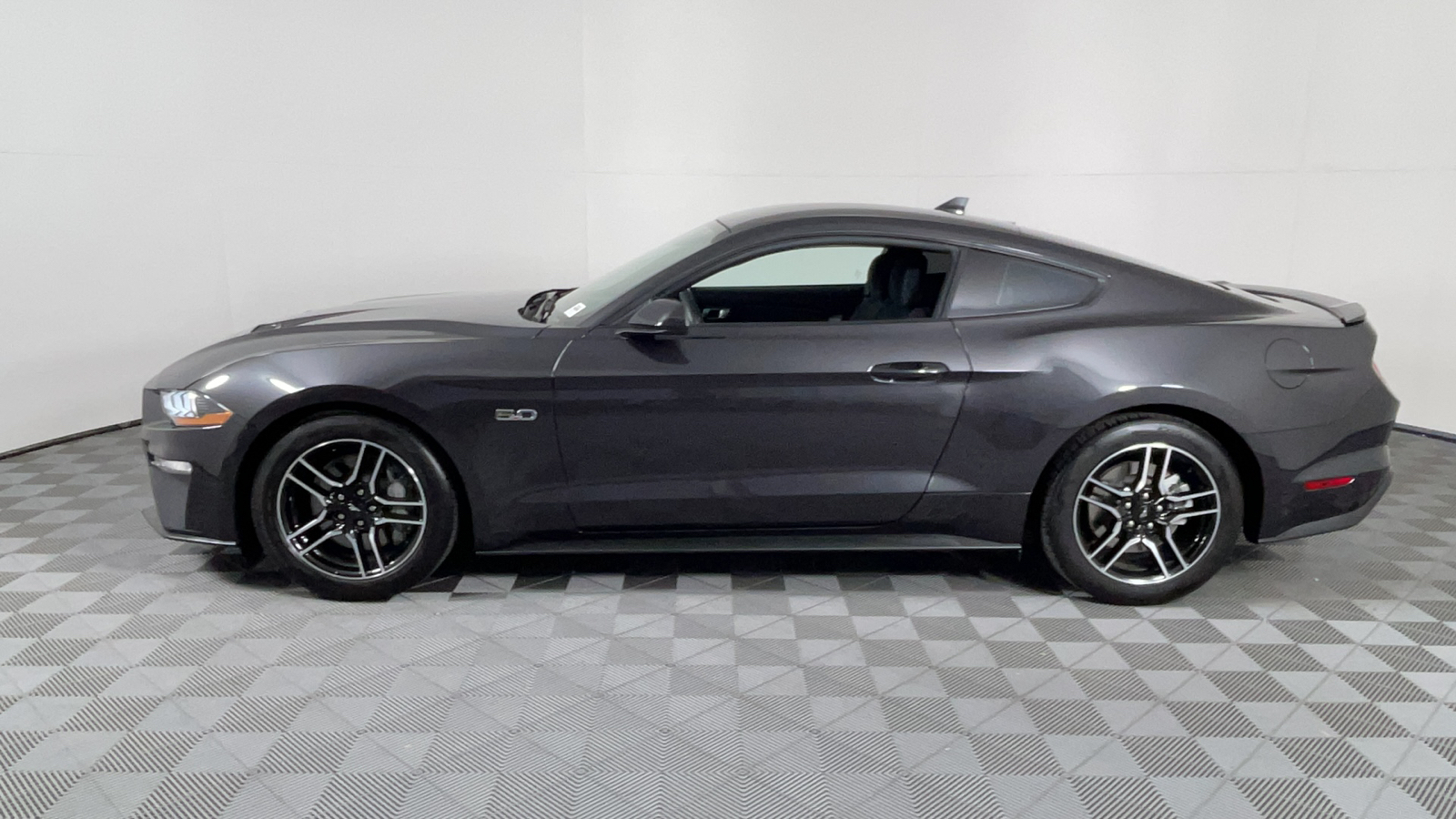 2022 Ford Mustang GT 7