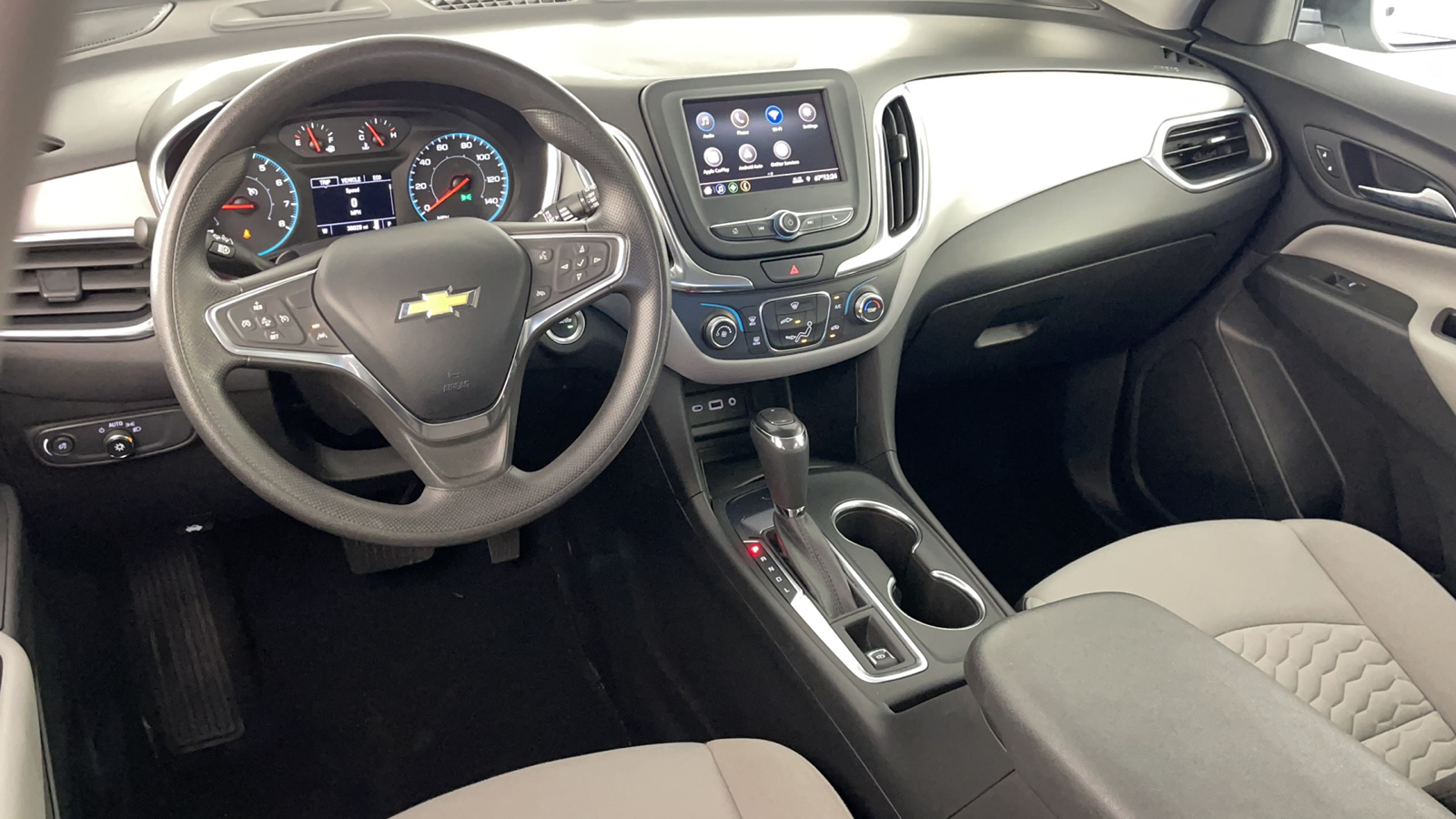 2021 Chevrolet Equinox LS 15