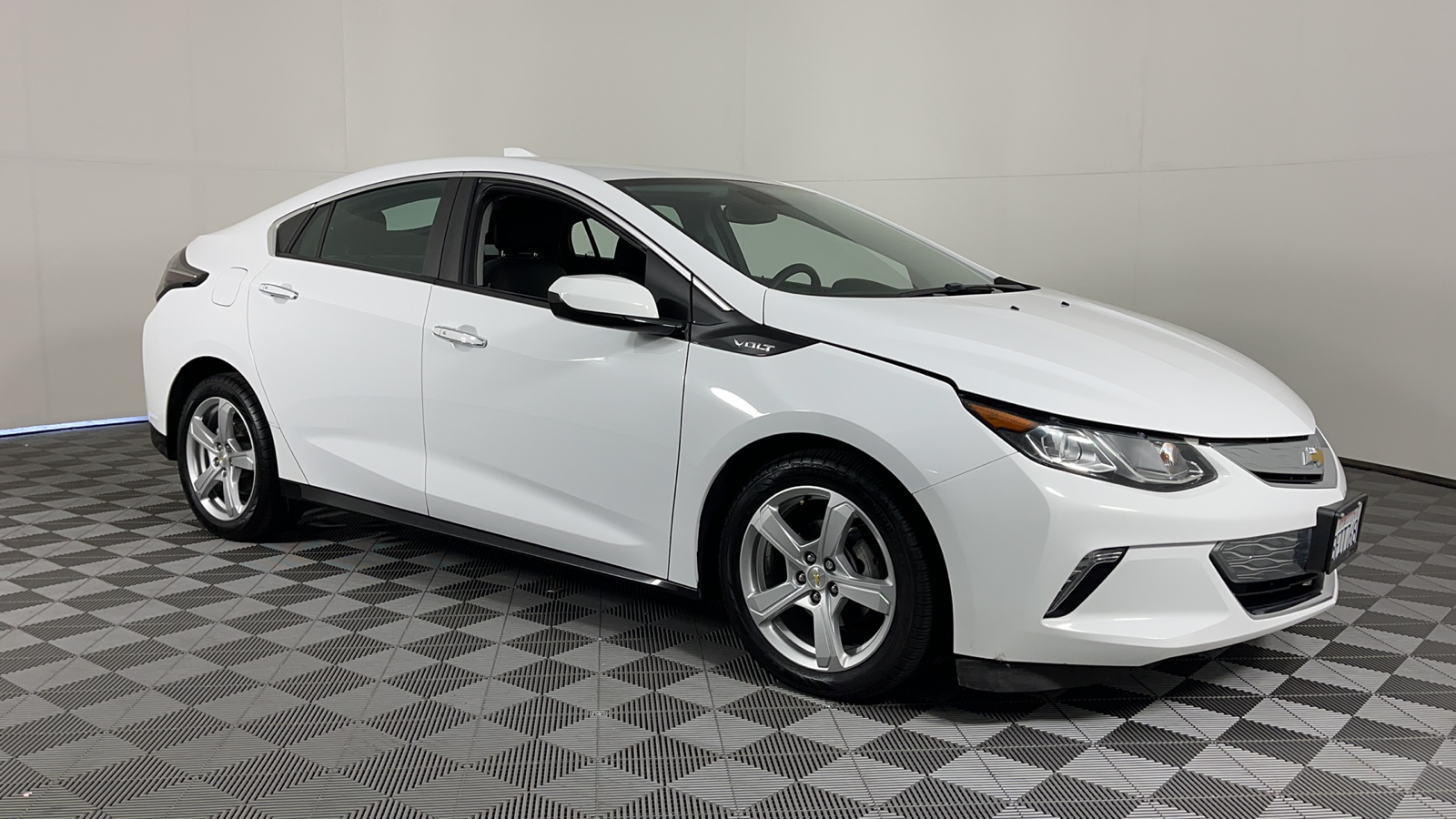 2018 Chevrolet Volt LT 2