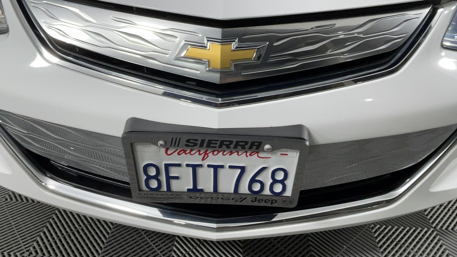 2018 Chevrolet Volt LT 10