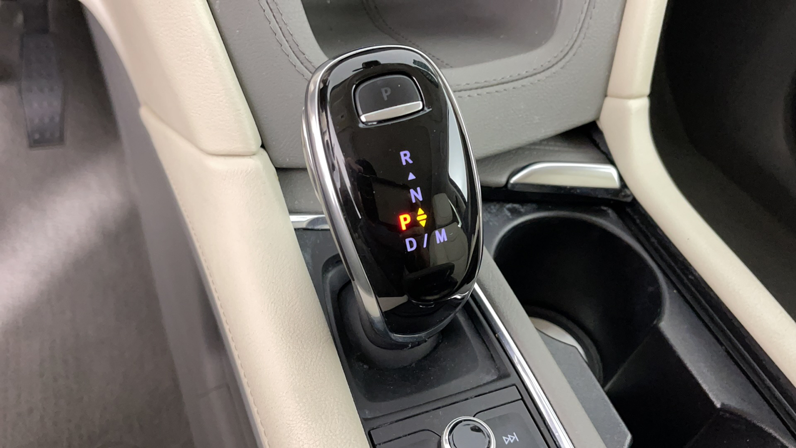 2021 Cadillac XT5 FWD Premium Luxury 23