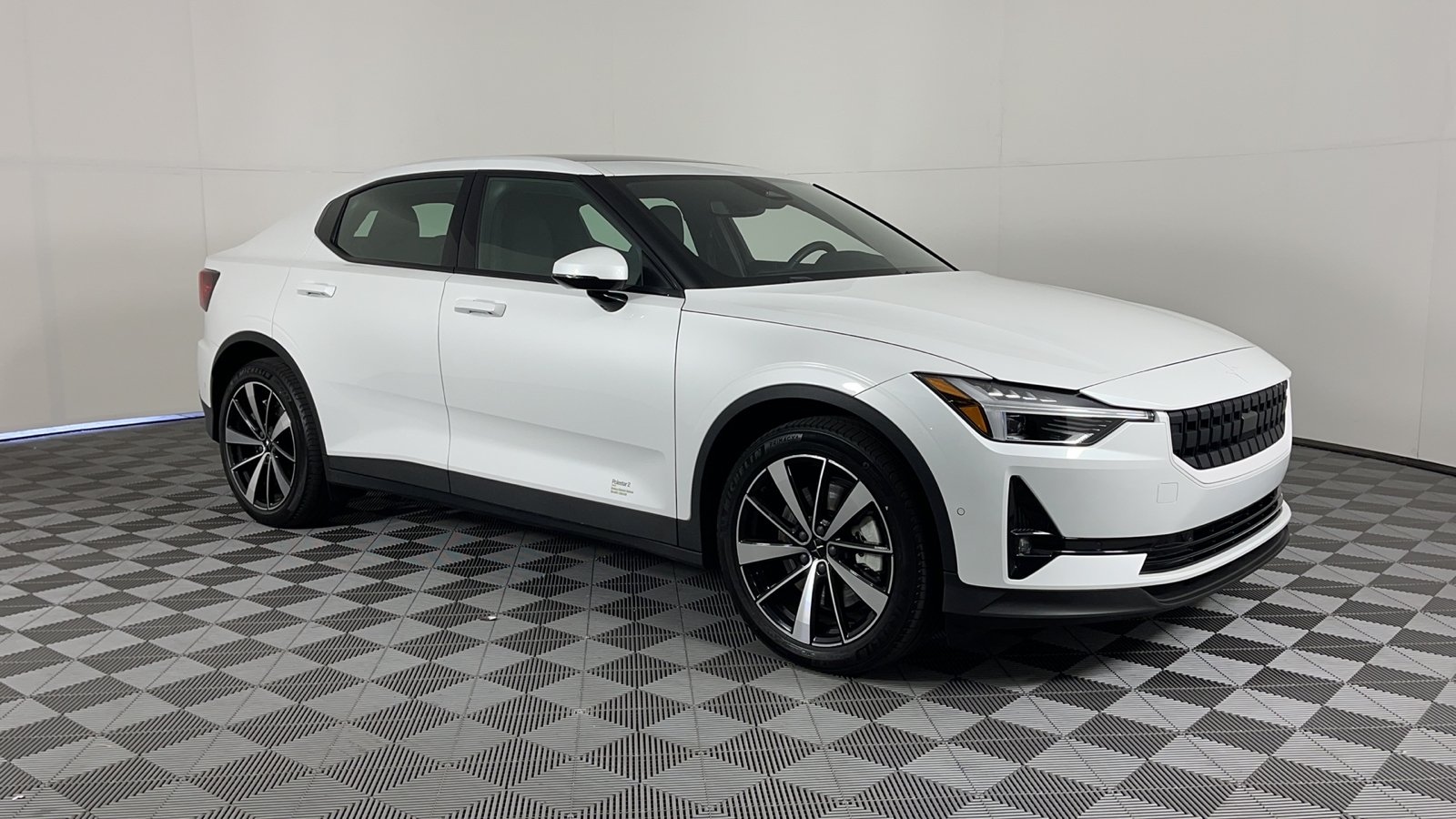 2022 Polestar 2 Long Range Dual Motor 1