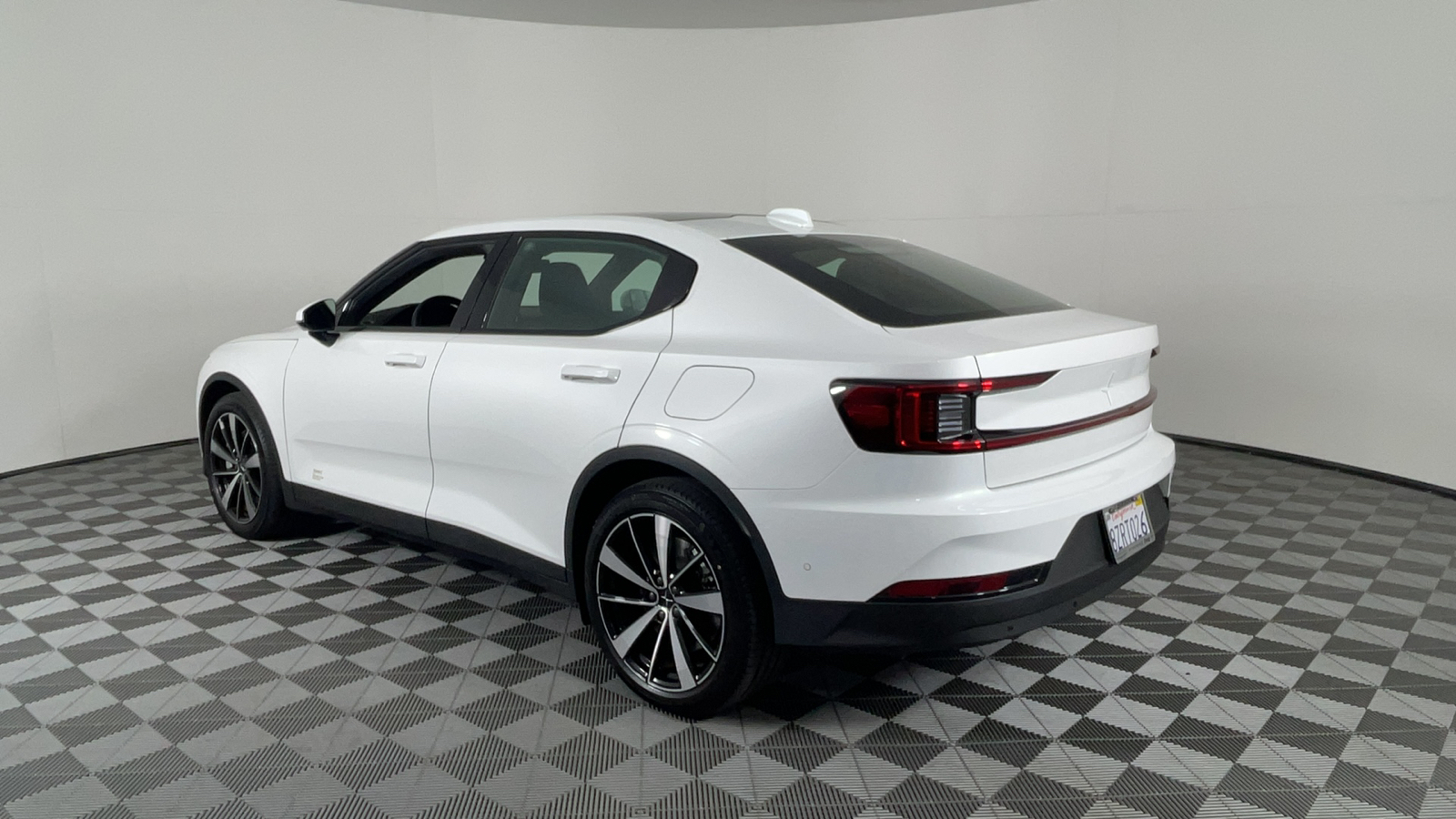 2022 Polestar 2 Long Range Dual Motor 6