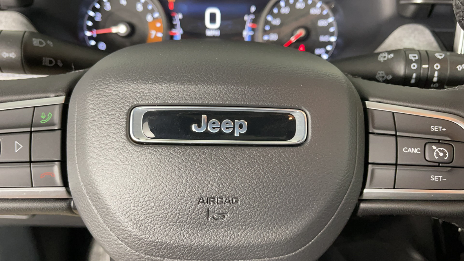 2024 Jeep Compass Latitude 26