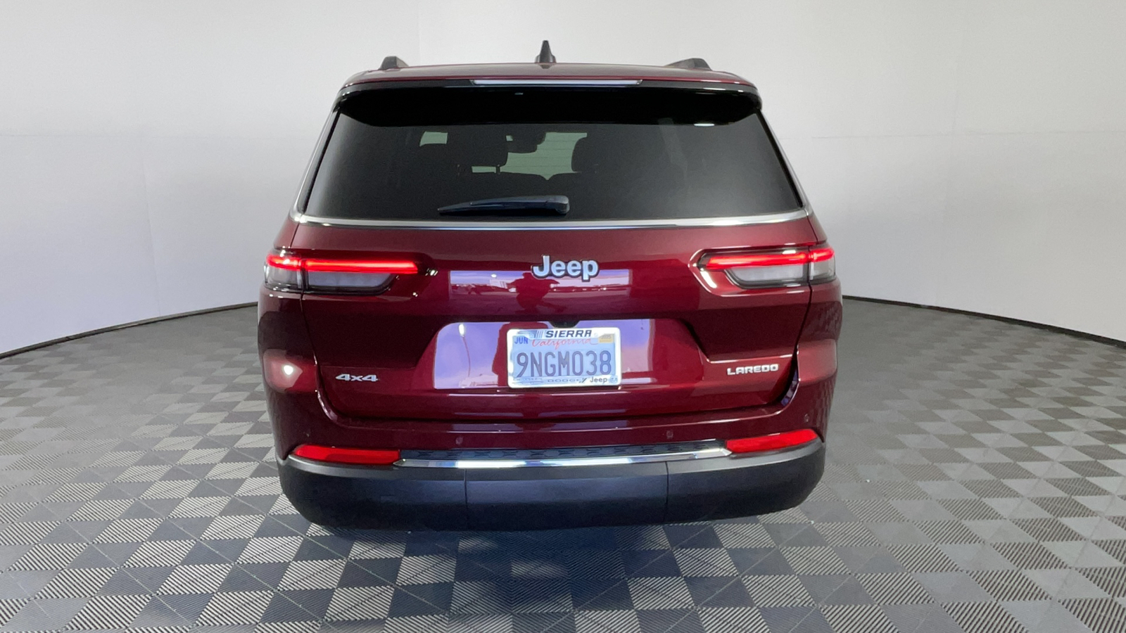 2024 Jeep Grand Cherokee L Laredo 5