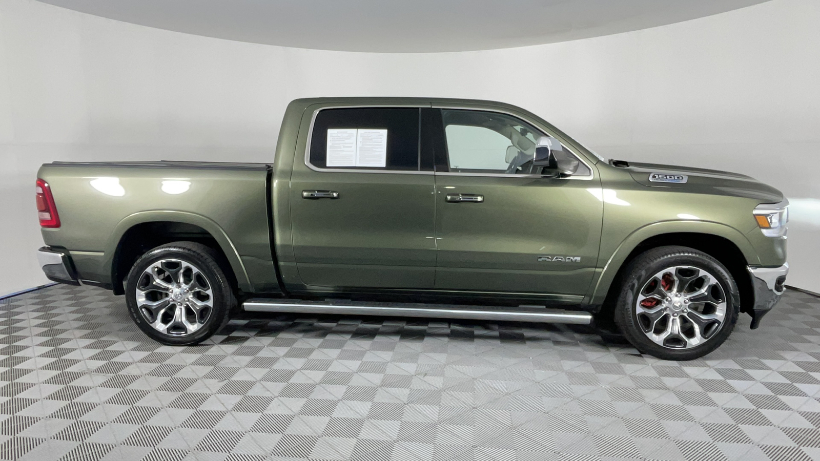 2021 Ram 1500 Laramie 3