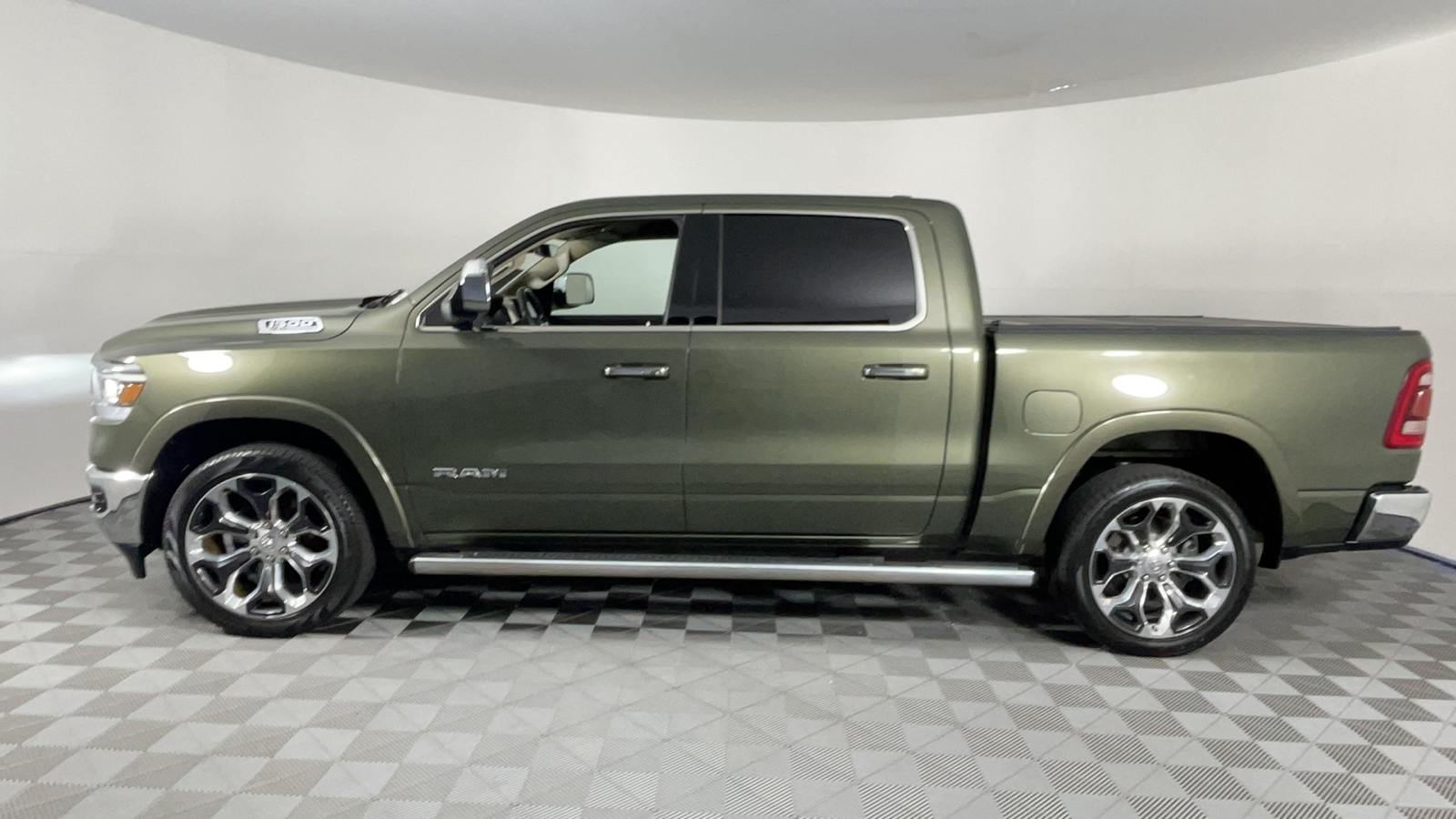 2021 Ram 1500 Laramie 7