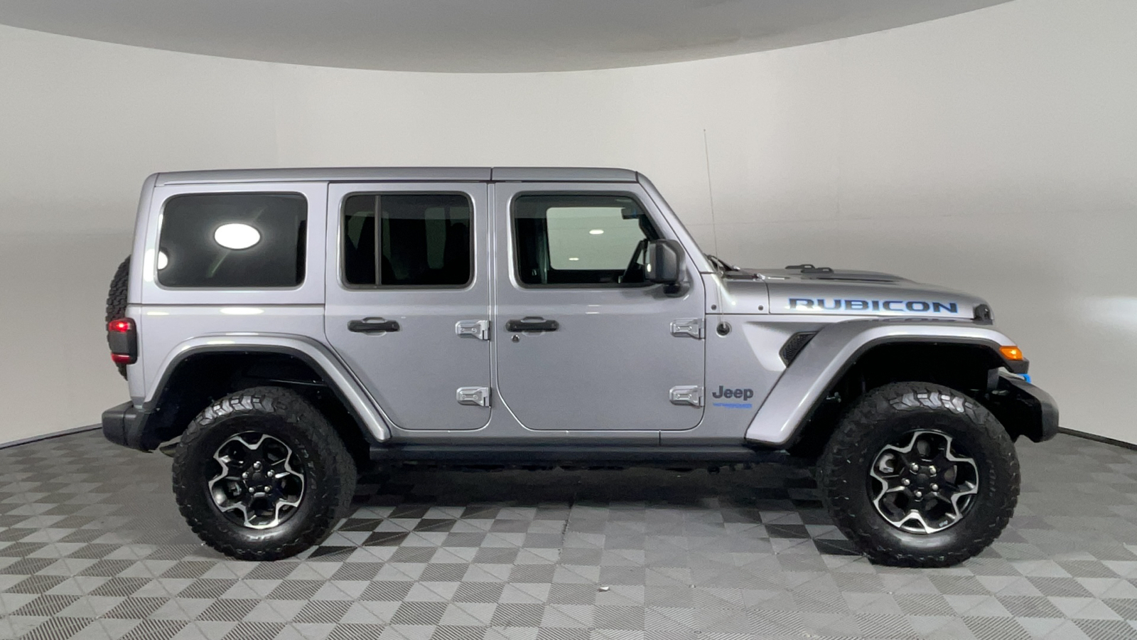 2021 Jeep Wrangler 4xe Unlimited Rubicon 3