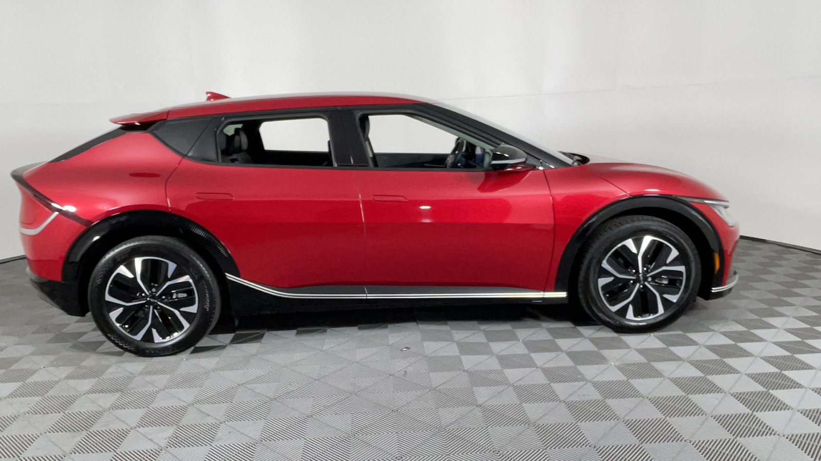 2022 Kia EV6 Wind 3