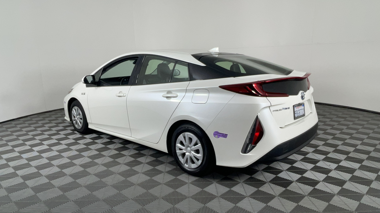 2018 Toyota Prius Prime Advanced 6