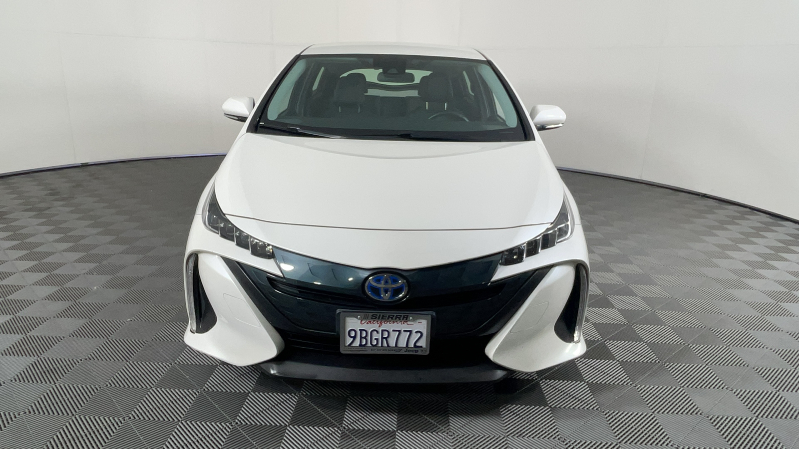 2018 Toyota Prius Prime Advanced 9