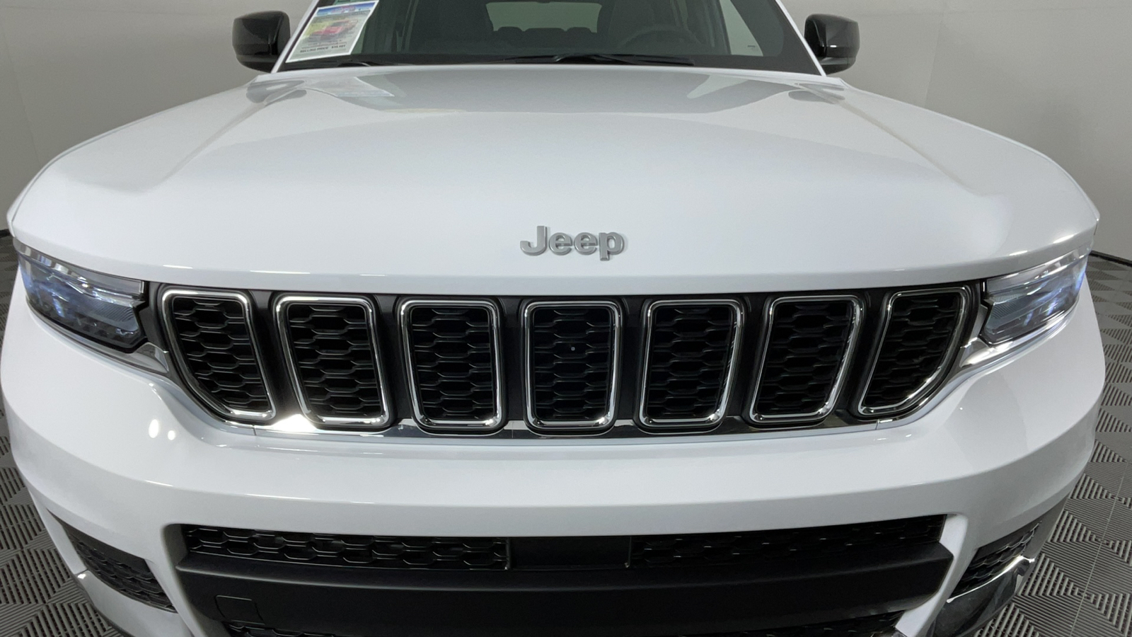 2024 Jeep Grand Cherokee L Laredo X 10