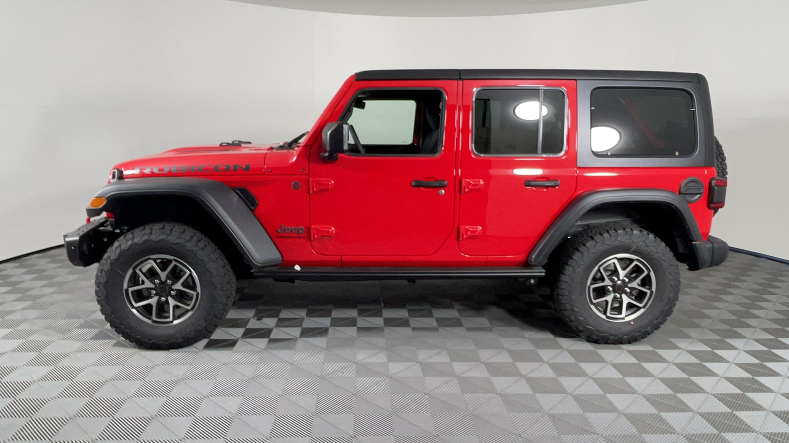 2024 Jeep Wrangler Rubicon 7