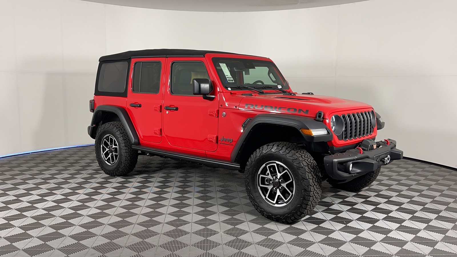 2024 Jeep Wrangler Rubicon 2