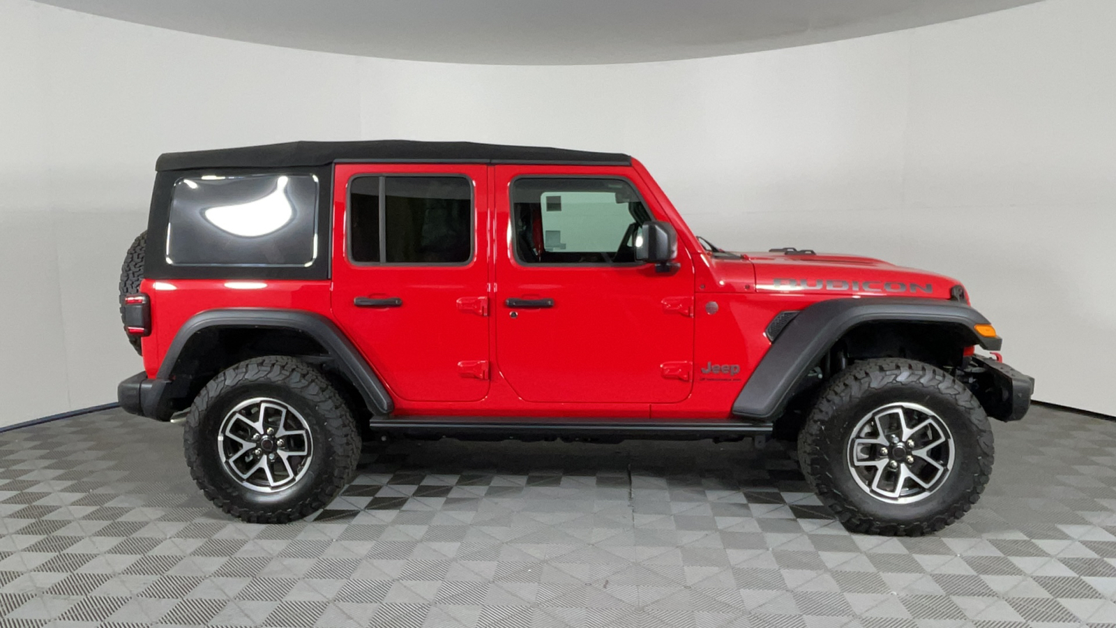 2024 Jeep Wrangler Rubicon 3