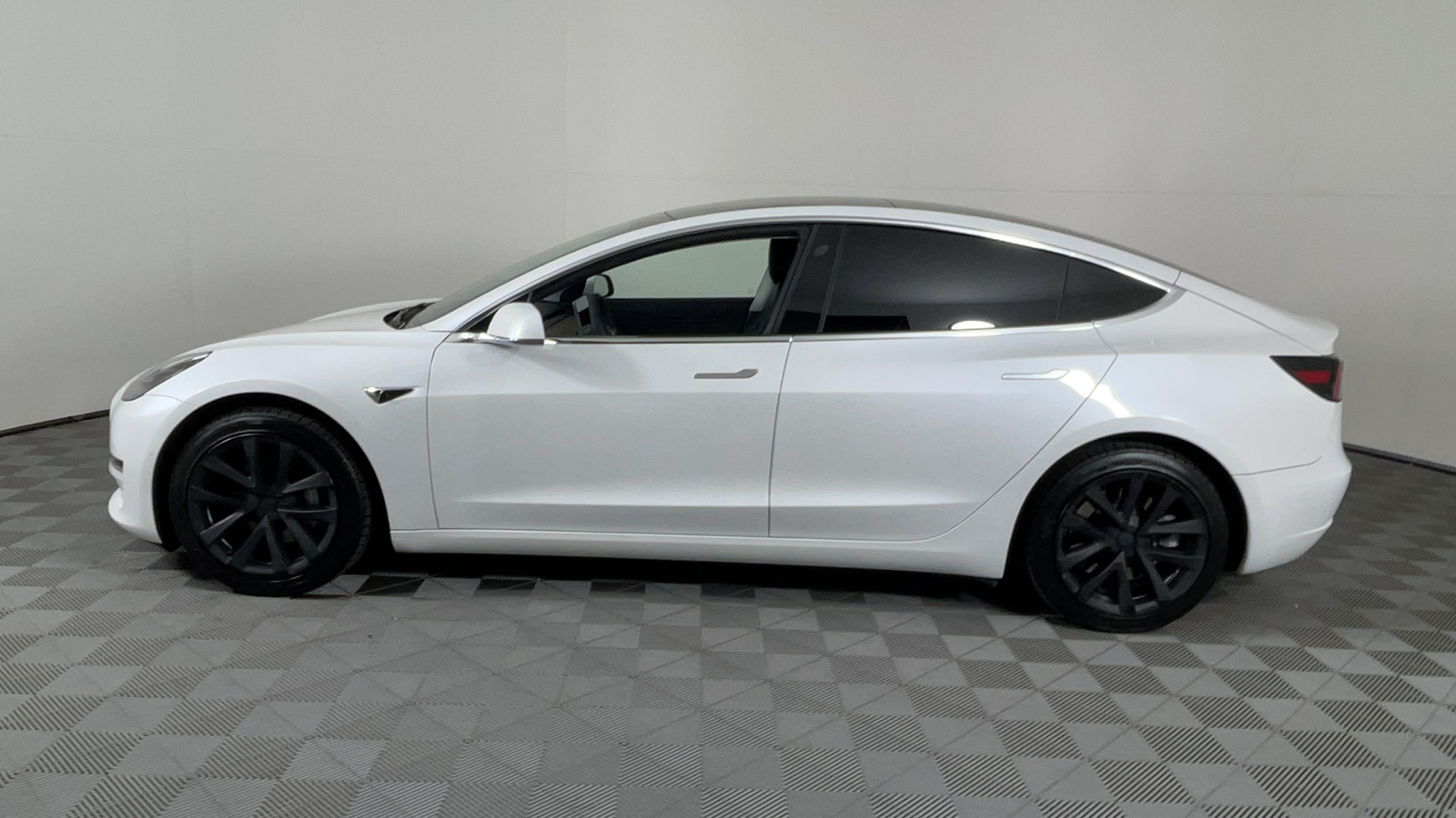 2020 Tesla Model 3 Long Range 7