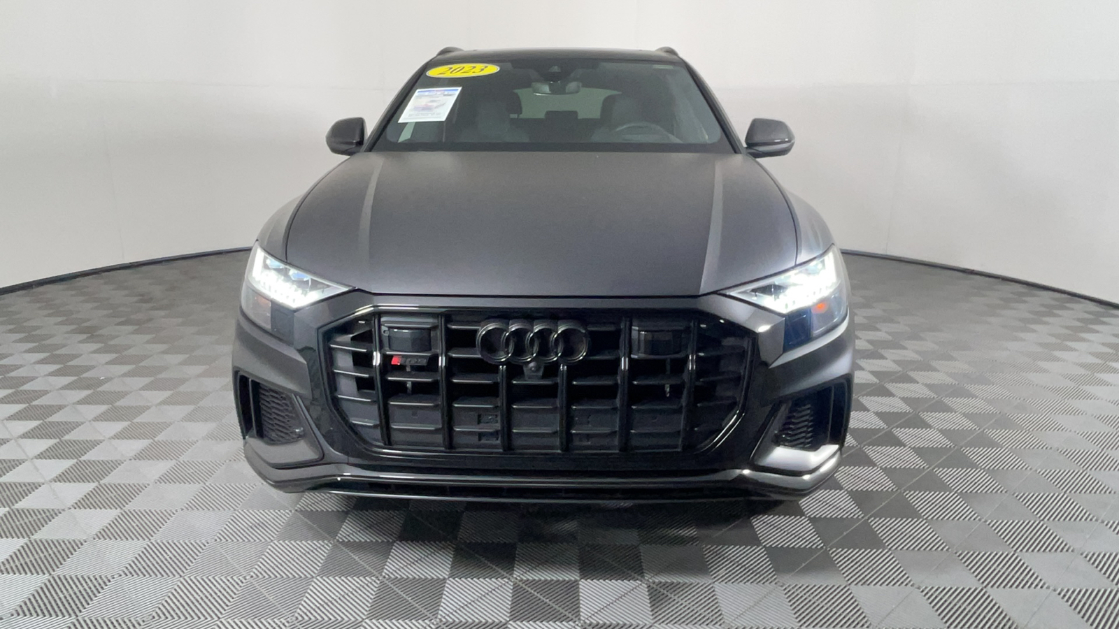 2023 Audi SQ8 Prestige 9