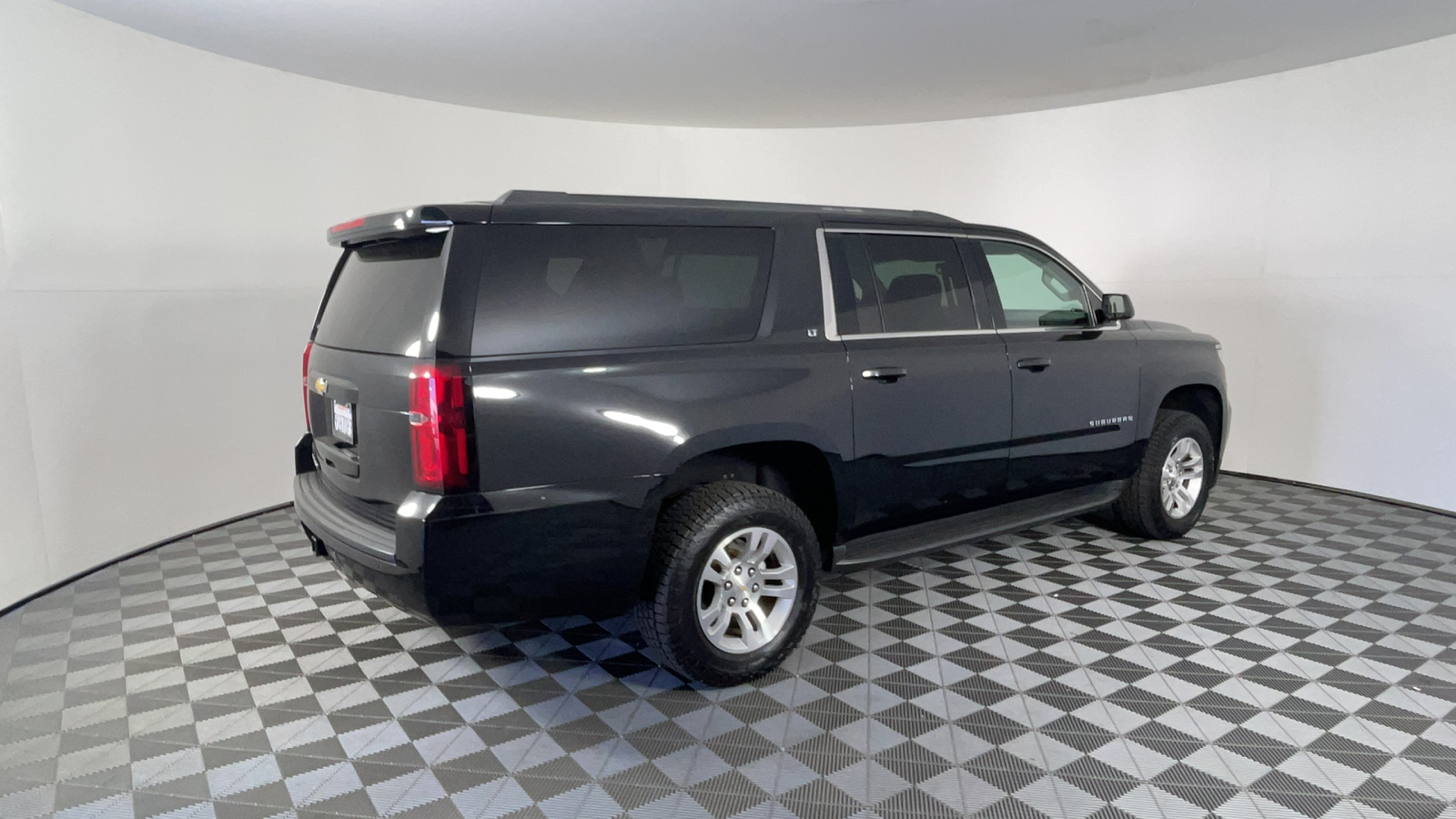 2018 Chevrolet Suburban 1500 4