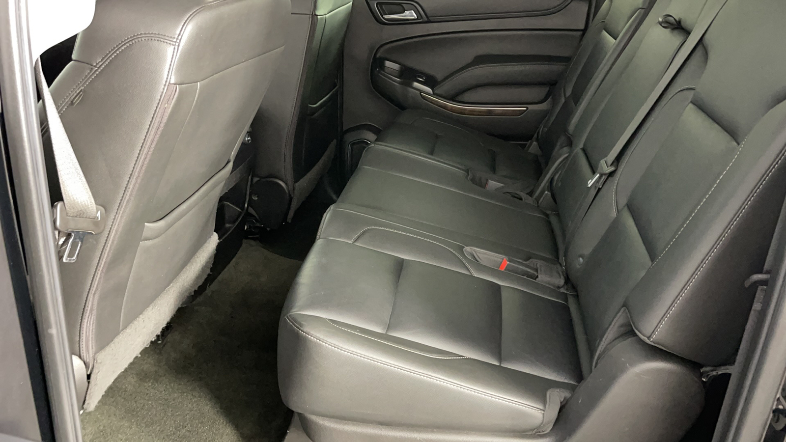 2018 Chevrolet Suburban 1500 13