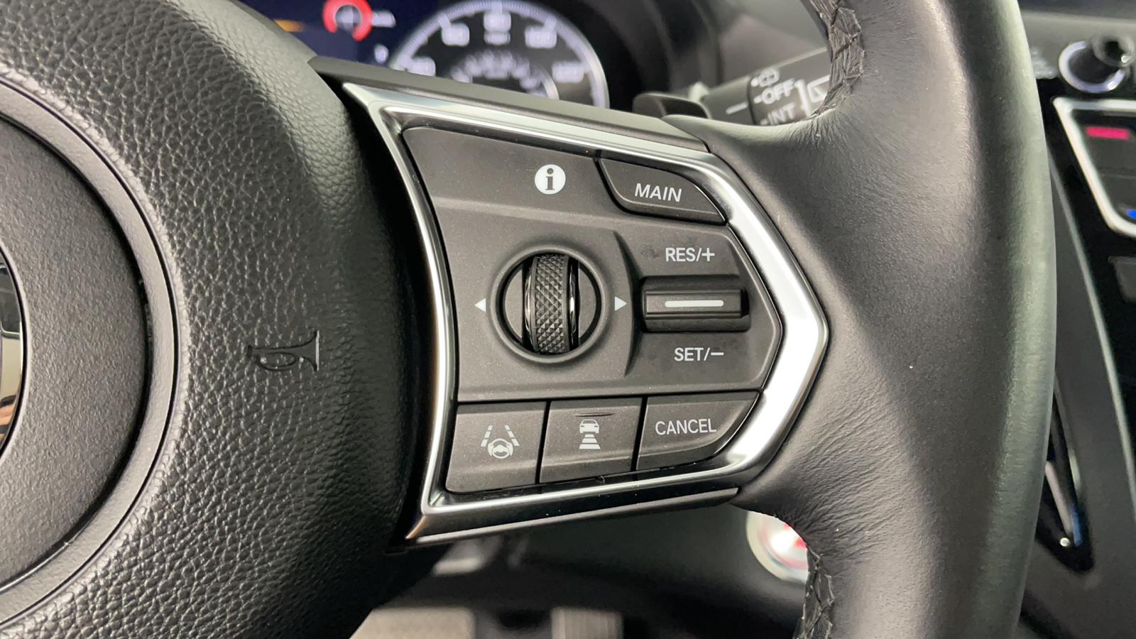 2019 Acura RDX Base 24