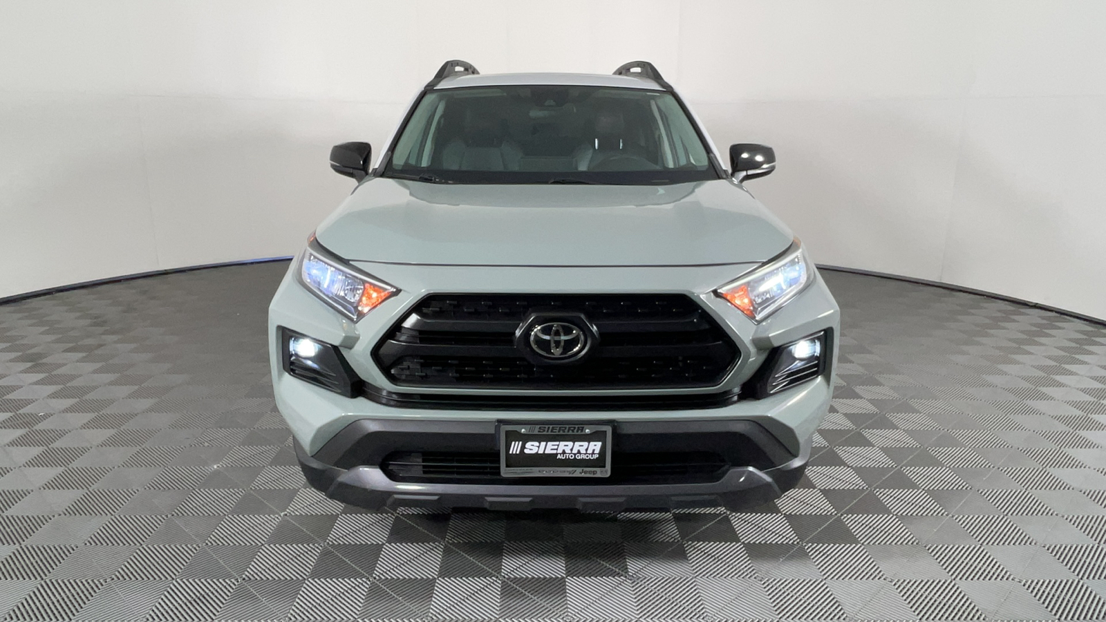 2020 Toyota RAV4 TRD Off Road 9