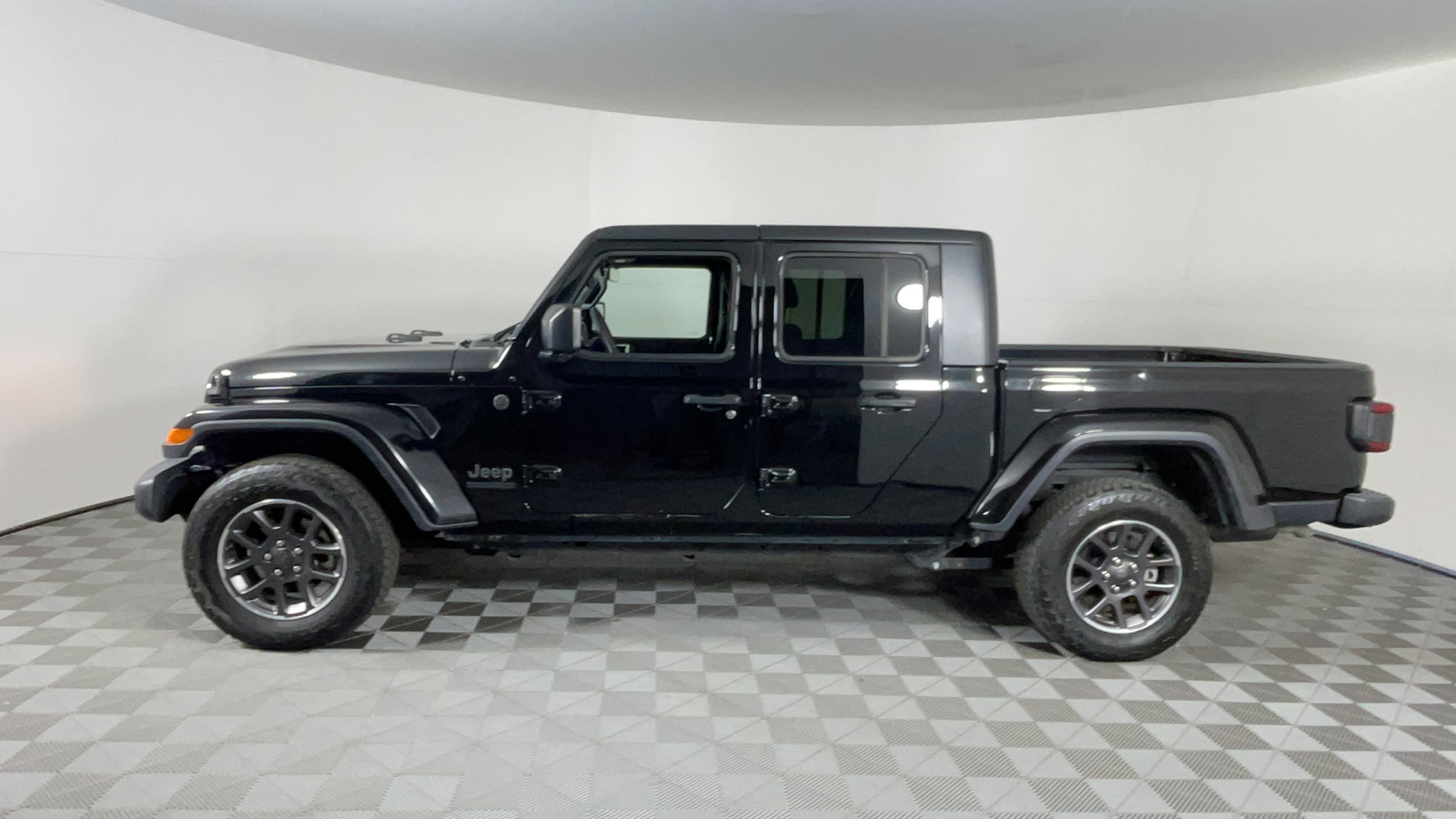 2021 Jeep Gladiator 80th Anniversary 7