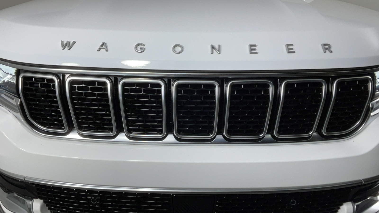 2022 Jeep Wagoneer Series III 10