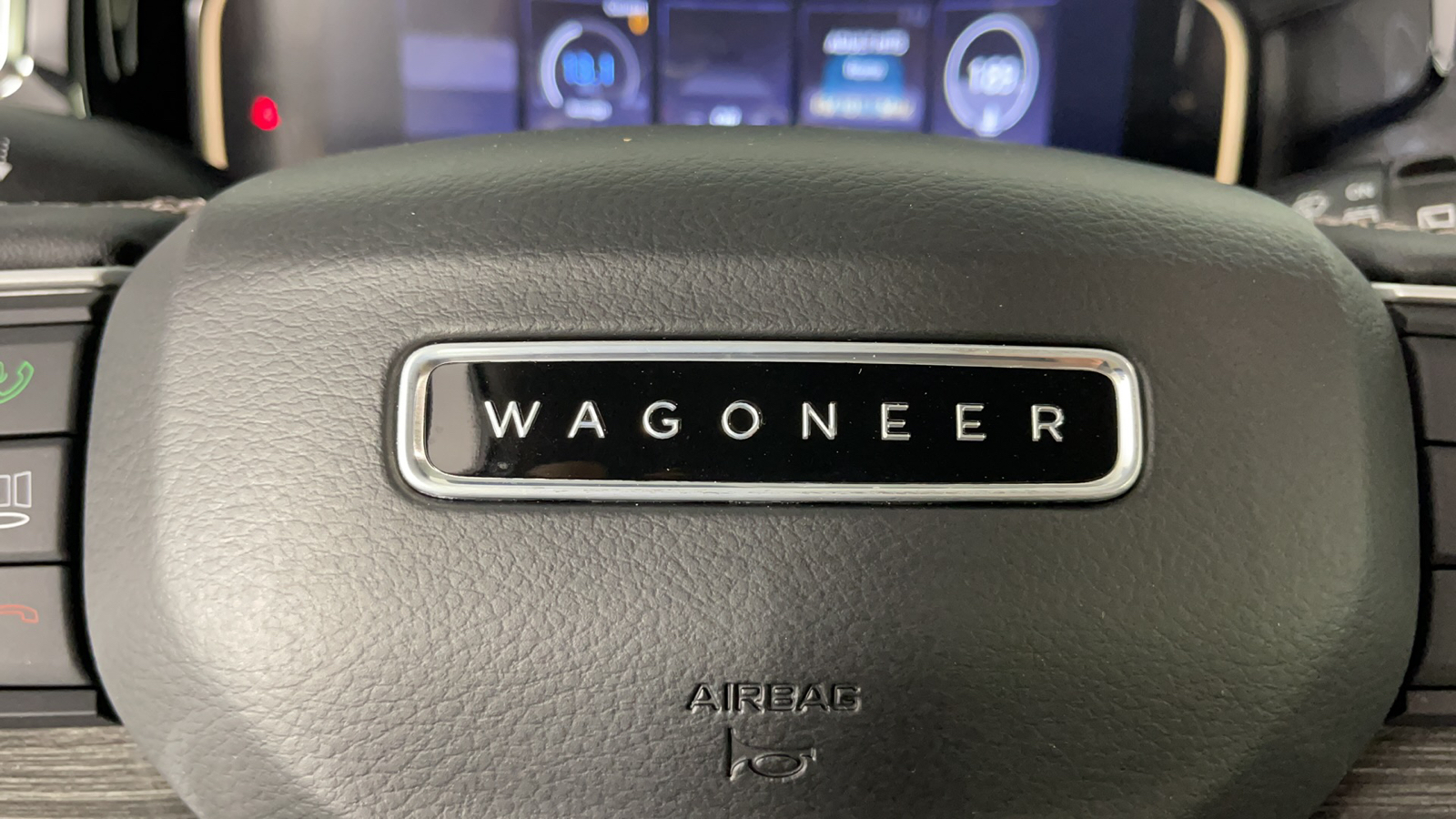 2022 Jeep Wagoneer Series III 25