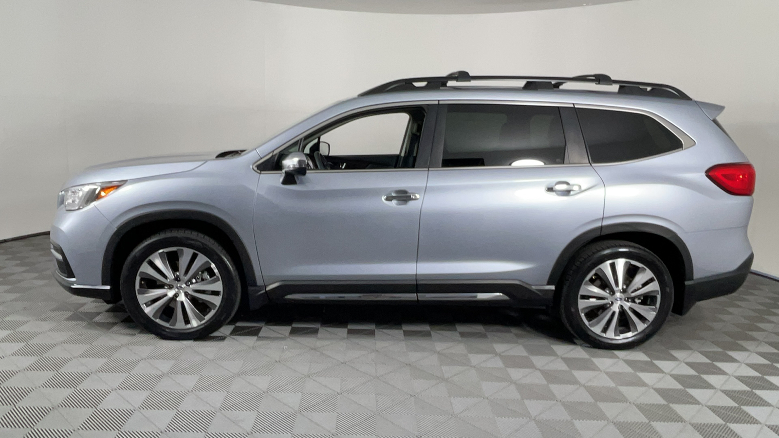 2022 Subaru Ascent Touring 7