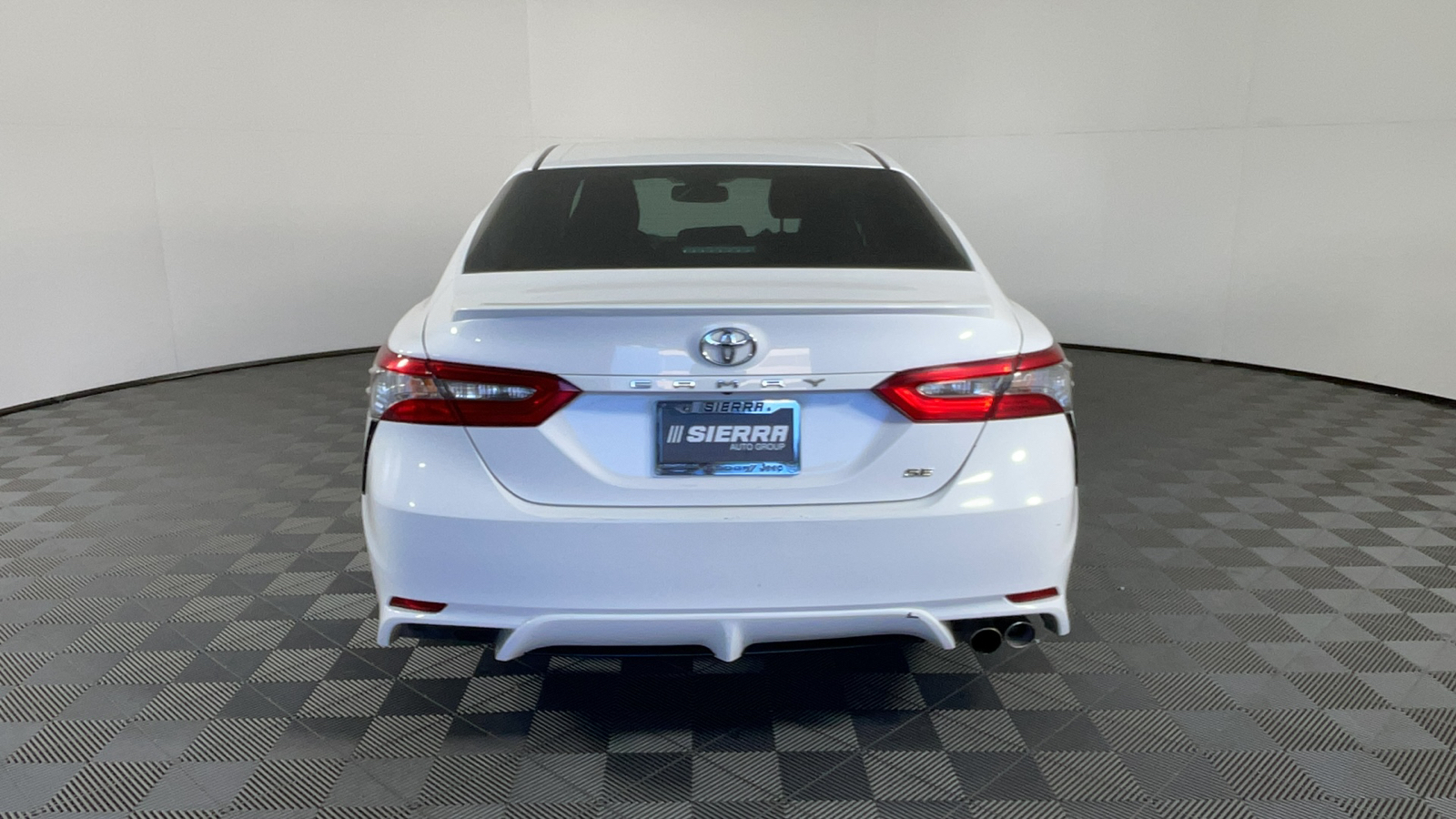 2018 Toyota Camry SE 5