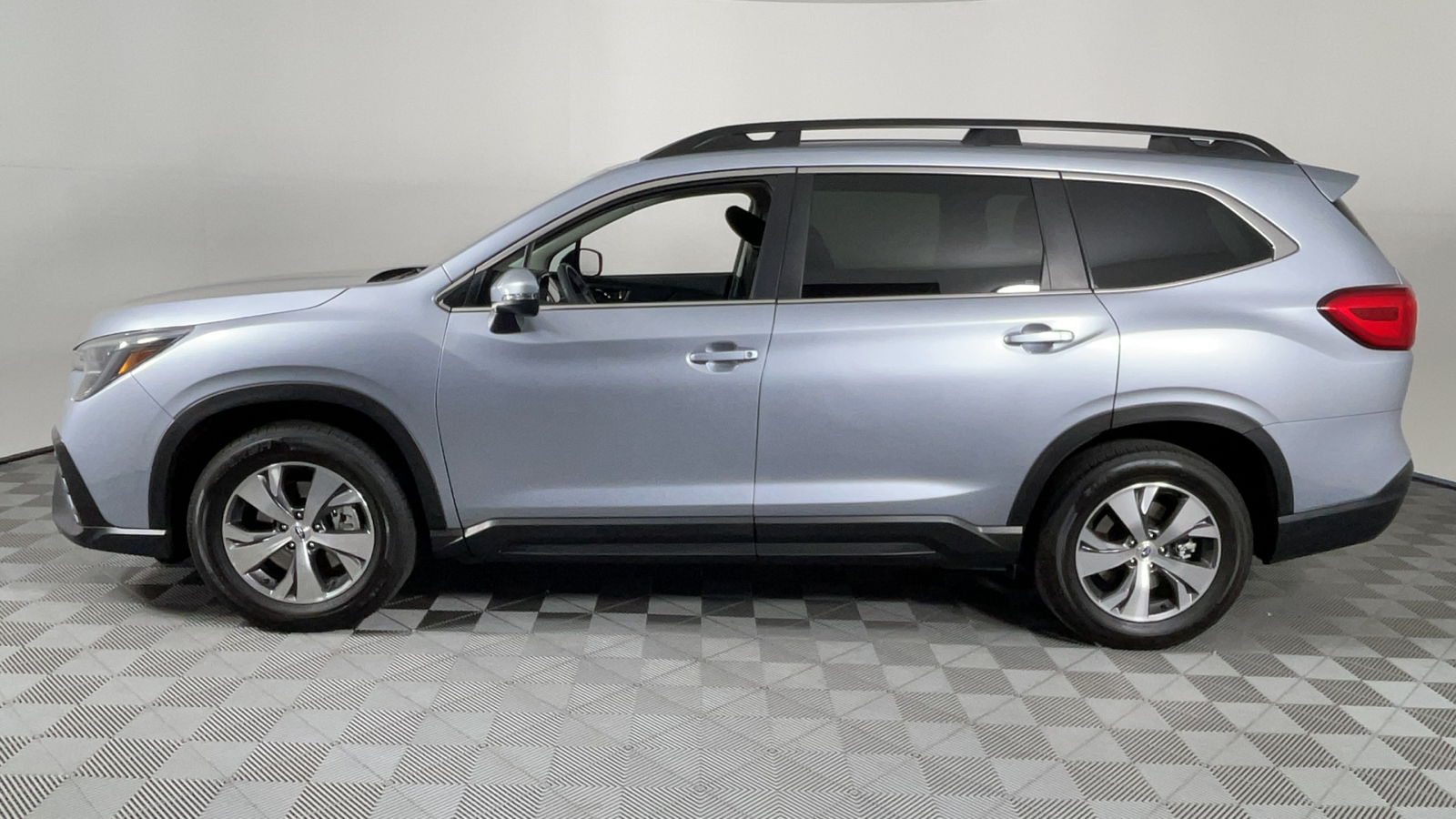 2023 Subaru Ascent Premium 7