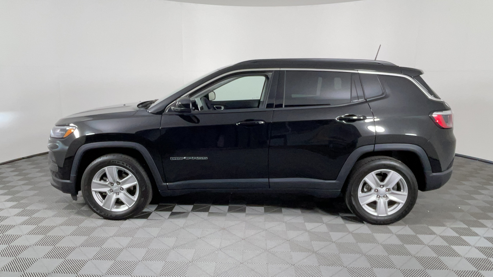 2022 Jeep Compass Latitude 7