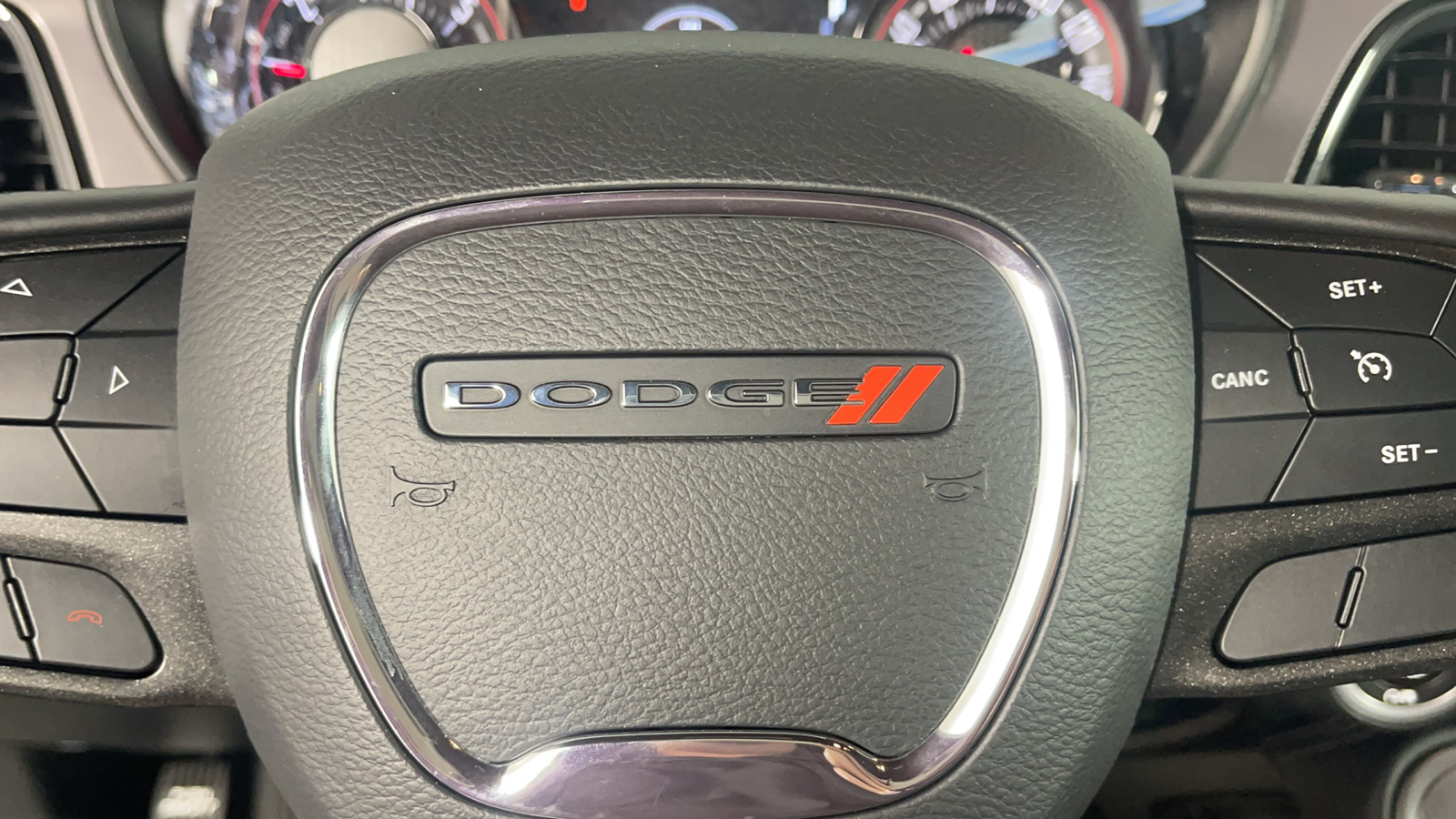 2023 Dodge Challenger GT 23