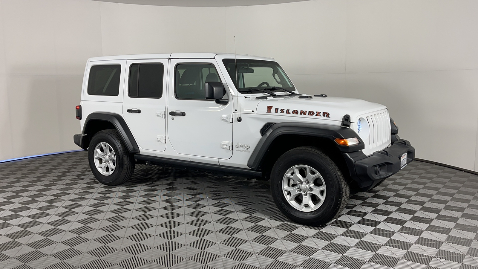 2021 Jeep Wrangler Unlimited Islander 1