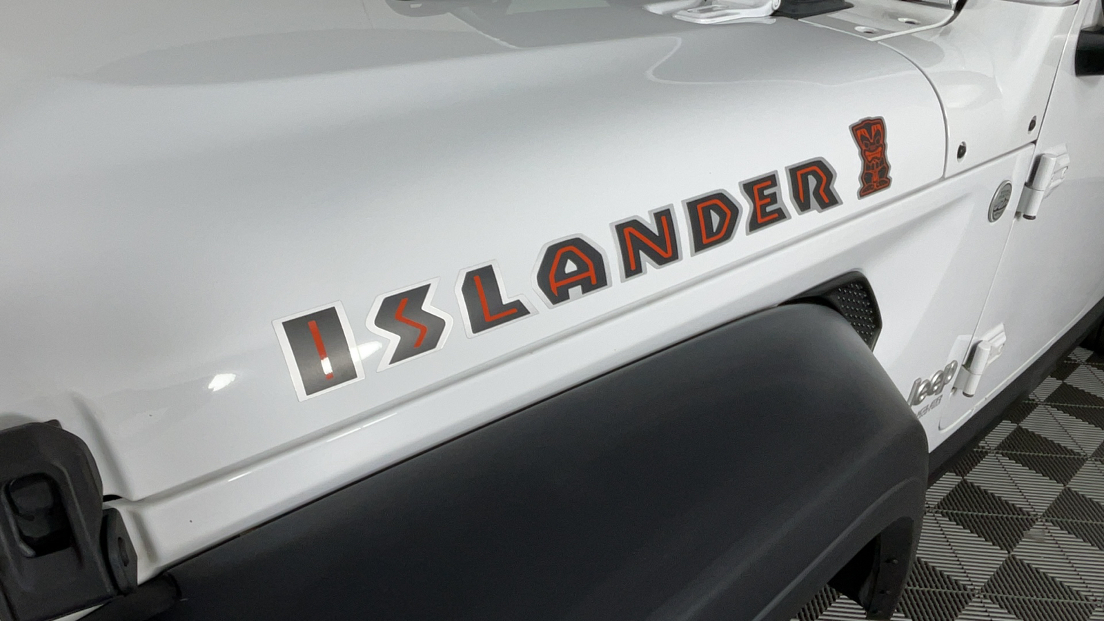 2021 Jeep Wrangler Unlimited Islander 11