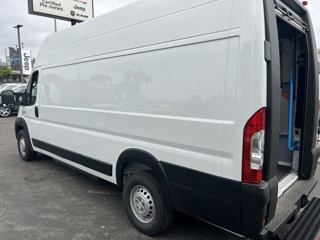 2024 Ram ProMaster Delivery Van BEV 3500 Super High Roof 159 WB 29