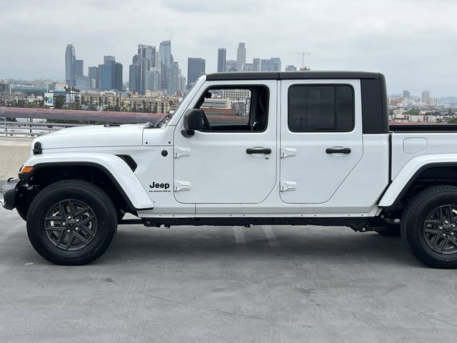 2024 Jeep Gladiator Sport S 6