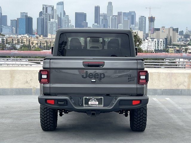 2024 Jeep Gladiator Willys 30