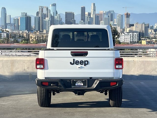 2024 Jeep Gladiator Sport S 30