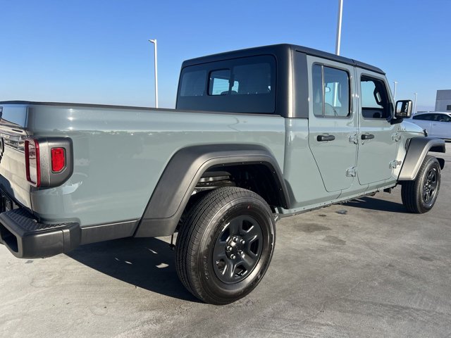 2024 Jeep Gladiator Sport 29