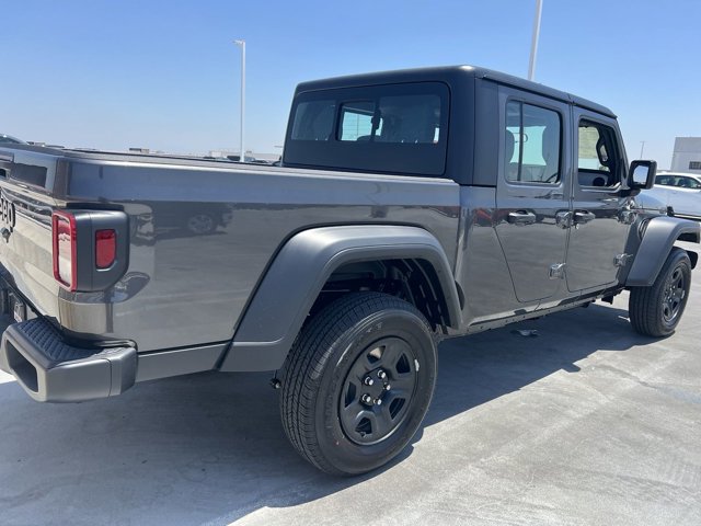 2024 Jeep Gladiator Sport 29