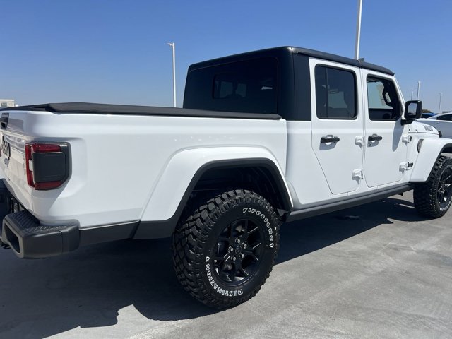 2024 Jeep Gladiator Willys 29